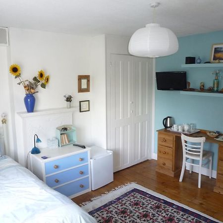 Manor Cottage Bed And Breakfast Windsor Exteriér fotografie