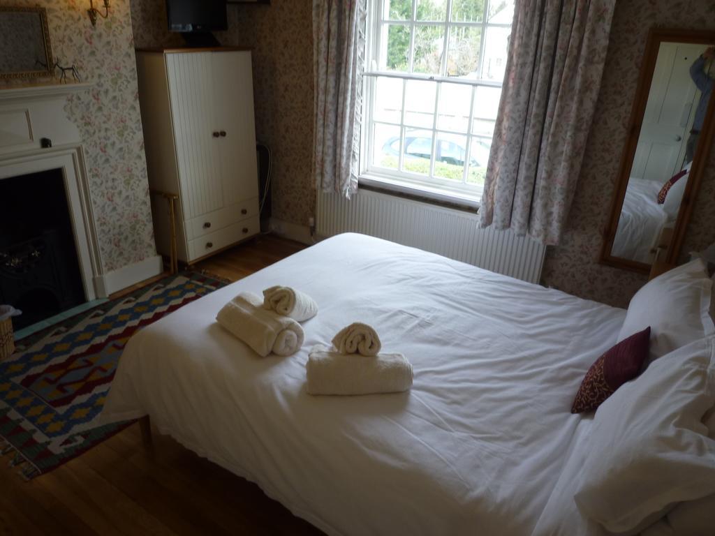 Manor Cottage Bed And Breakfast Windsor Exteriér fotografie