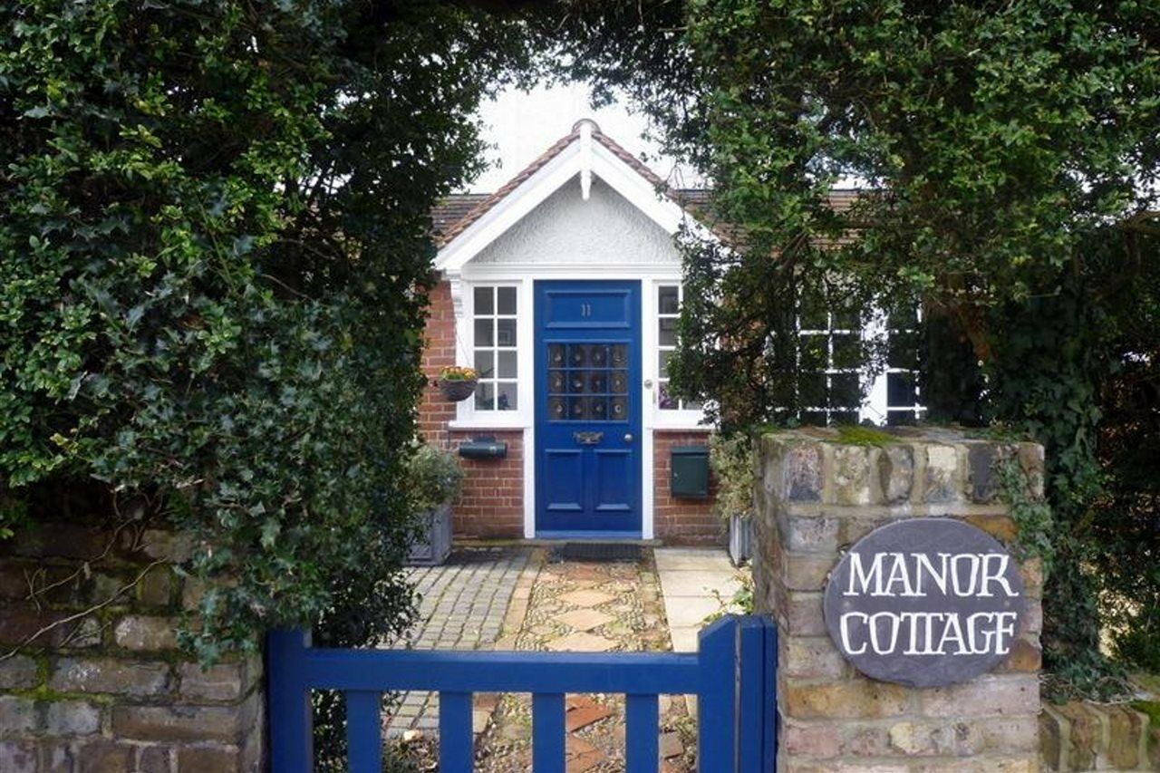 Manor Cottage Bed And Breakfast Windsor Exteriér fotografie
