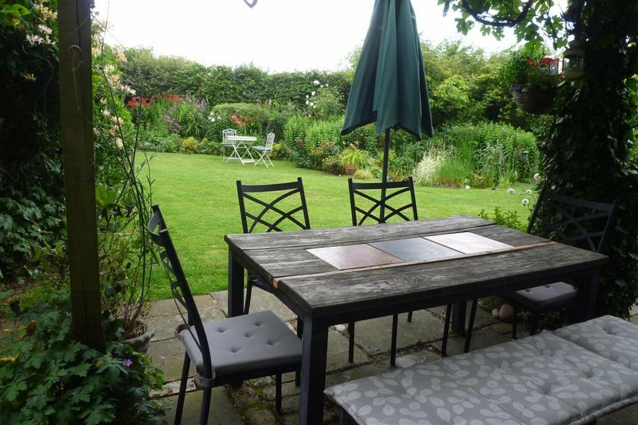 Manor Cottage Bed And Breakfast Windsor Exteriér fotografie